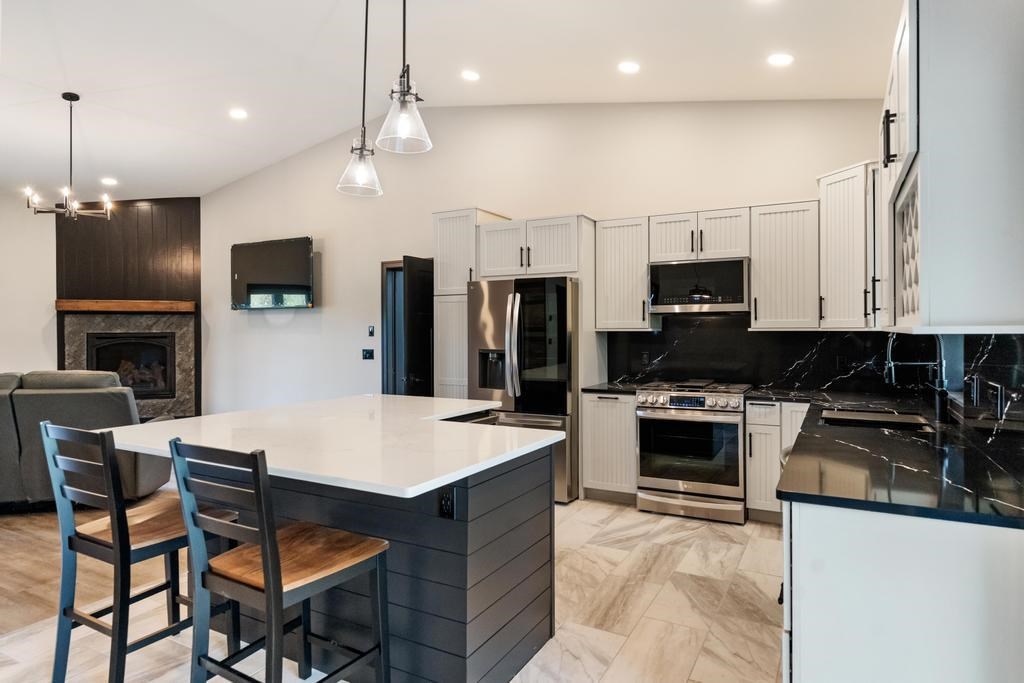 5153 Monarch Way Petoskey MI 49770-8113