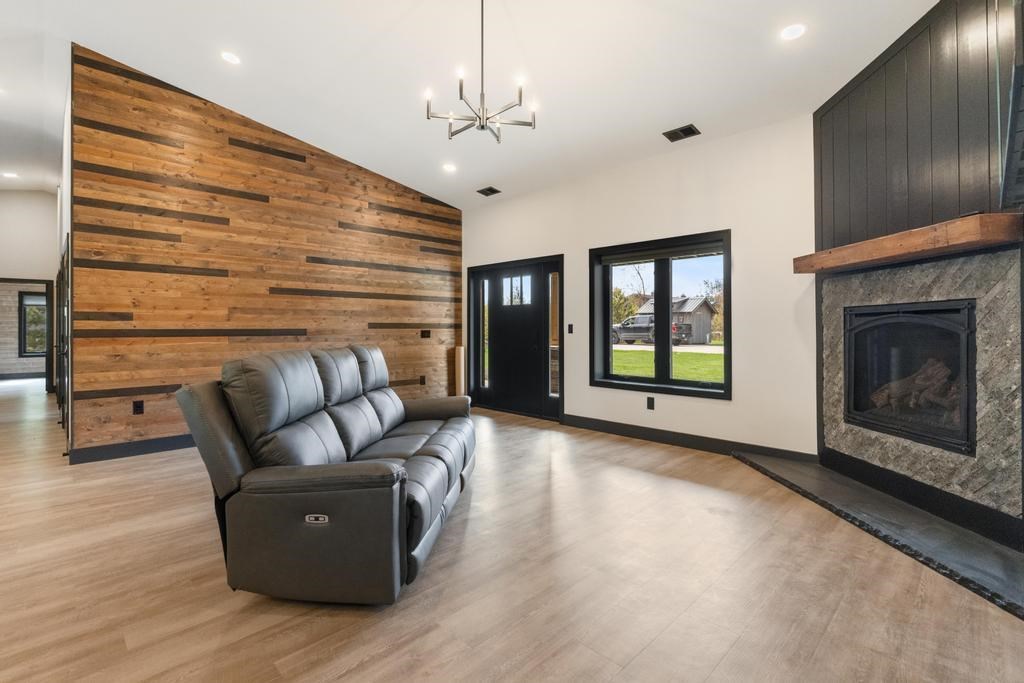 5153 Monarch Way Petoskey MI 49770-8113