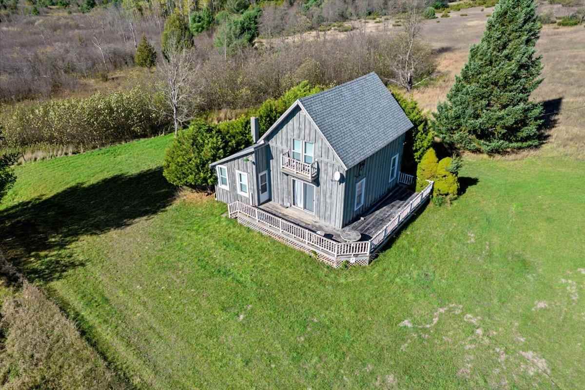 1041 S Ranney Road East Jordan MI 49727