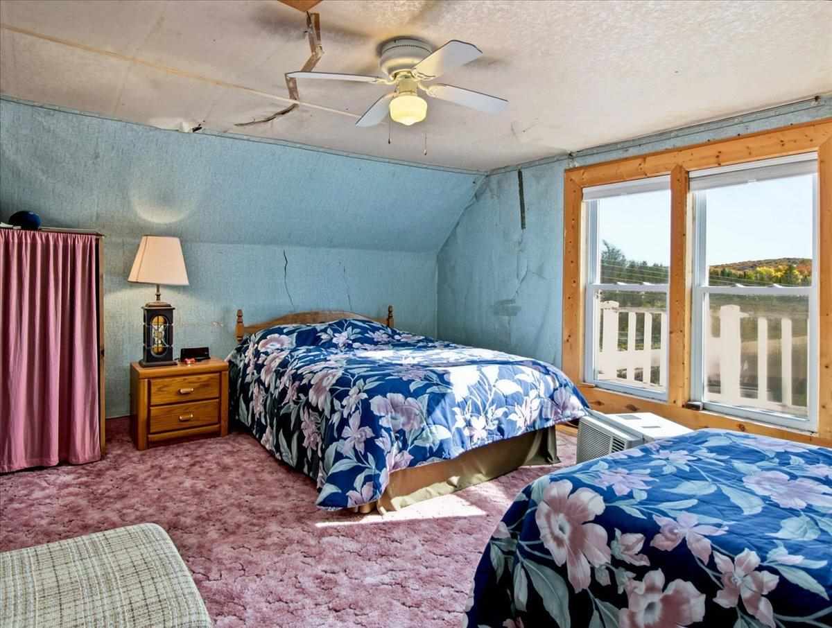 1041 S Ranney Road East Jordan MI 49727
