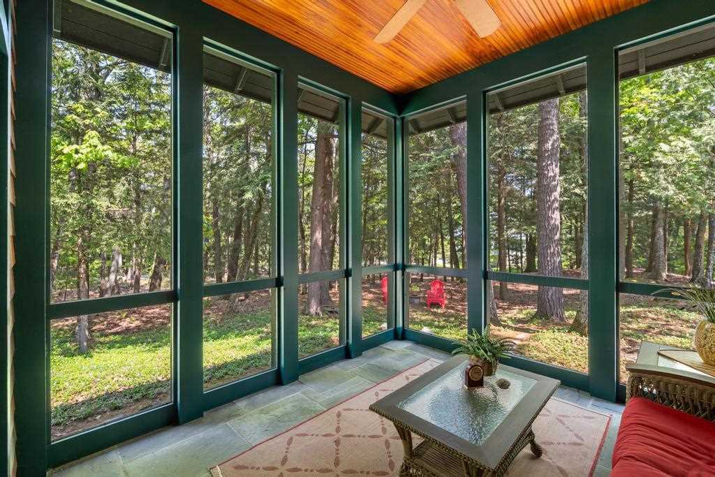 805 Glenn Drive Harbor Springs MI 49740