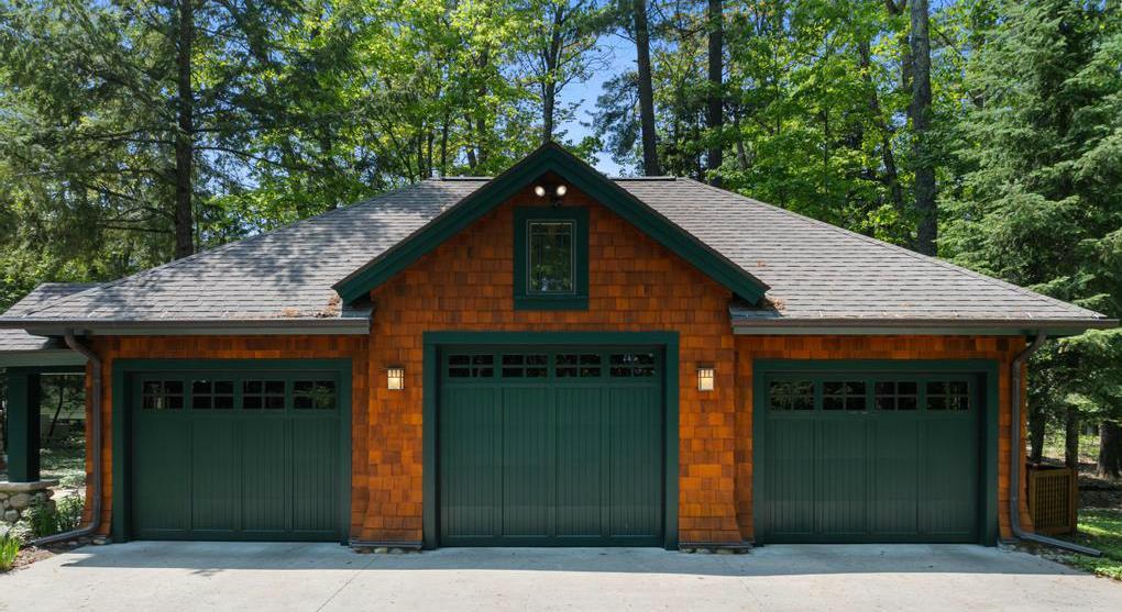 805 Glenn Drive Harbor Springs MI 49740