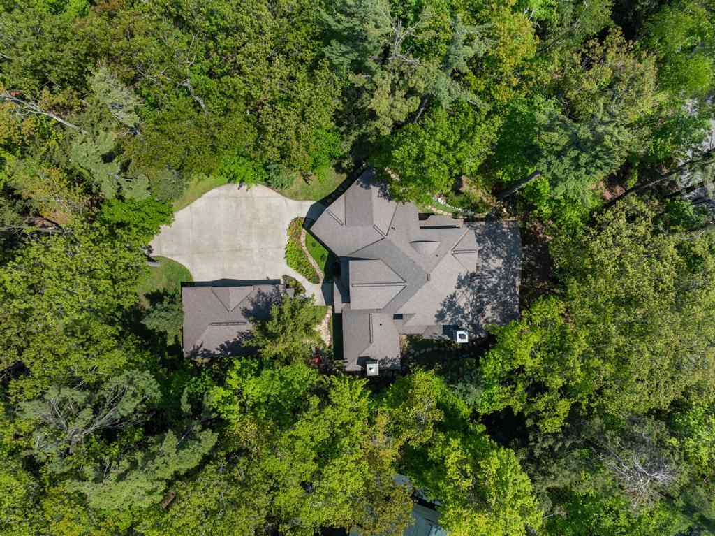 805 Glenn Drive Harbor Springs MI 49740