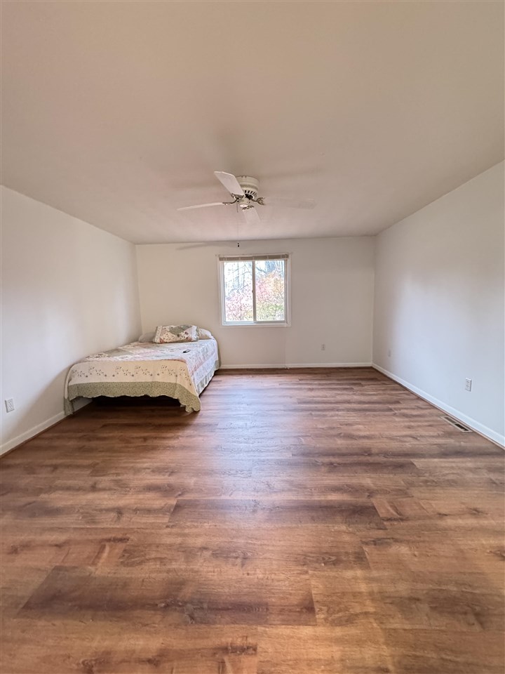 5160 Vis-a-vis Lane Petoskey MI 49770