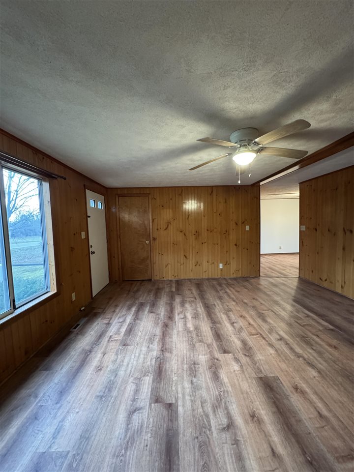 5160 Vis-a-vis Lane Petoskey MI 49770