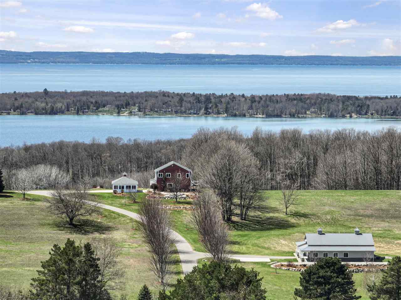 4133 Shadynook Road Central Lake MI 49622