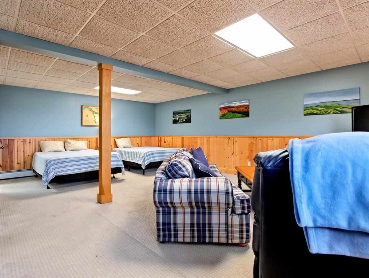 1092 Lacvue Drive Boyne City MI 49712