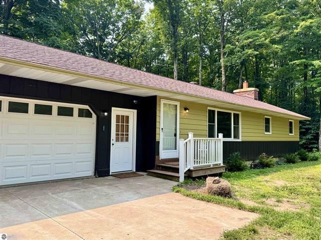 5466 Scholl Road Mancelona MI 49659