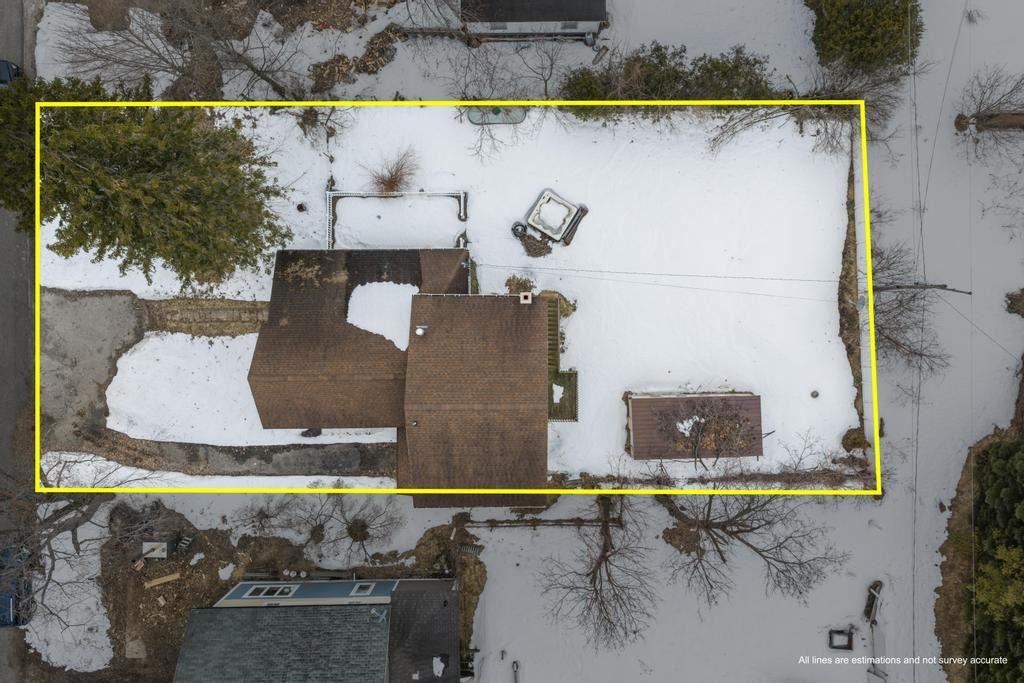 6213 Maple Street Levering MI 49755