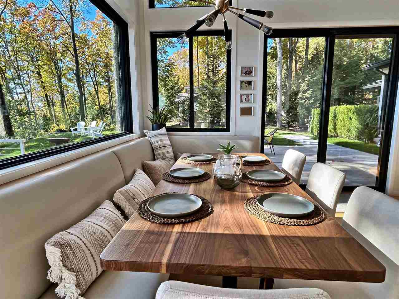 2075 Rivage Drive Harbor Springs MI 49740
