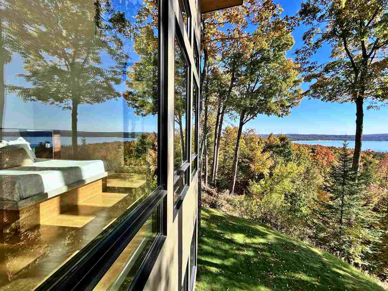 2075 Rivage Drive Harbor Springs MI 49740
