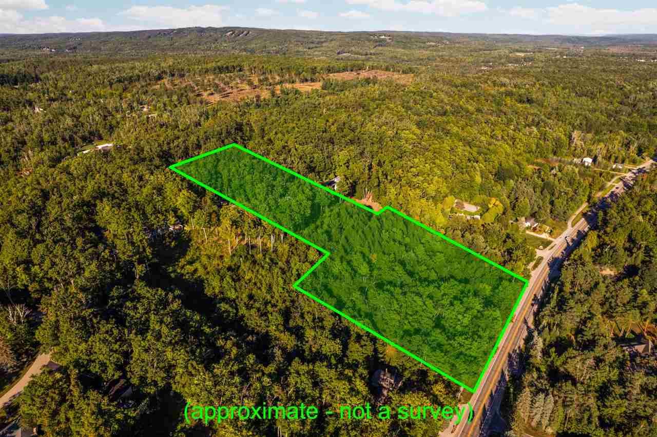 2075 Rivage Drive Harbor Springs MI 49740
