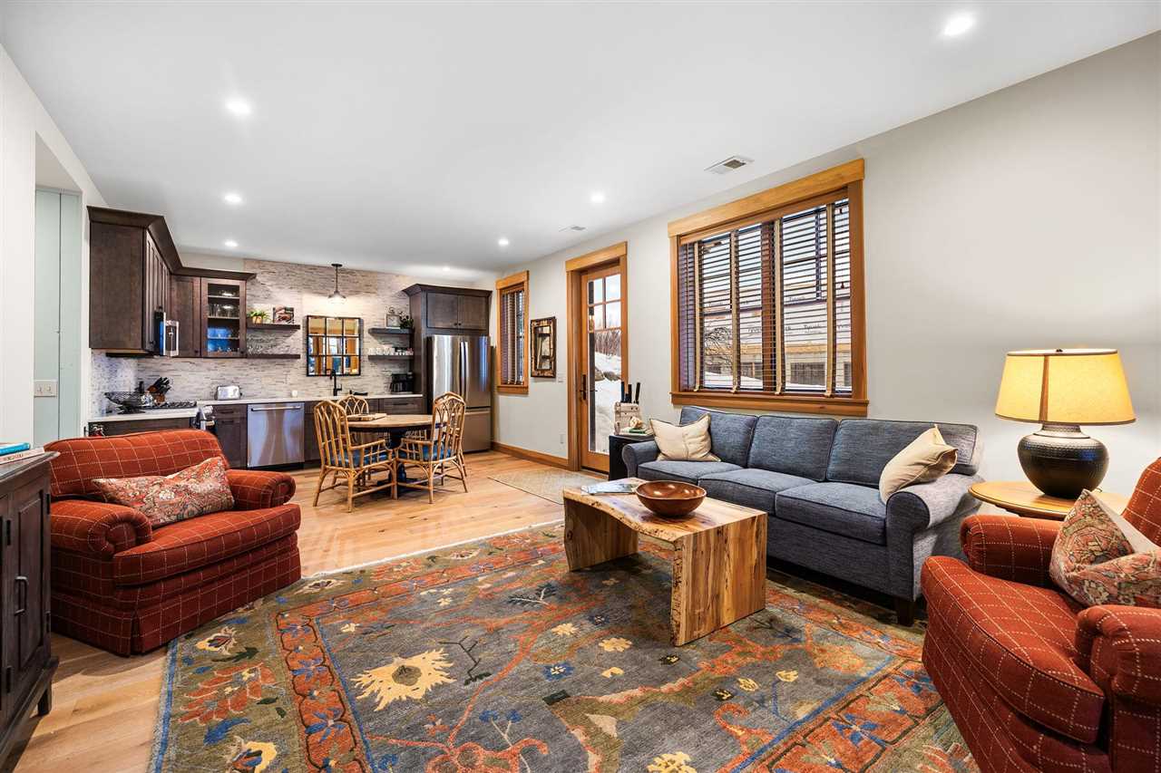 2548 Highlander Drive Harbor Springs MI 49740