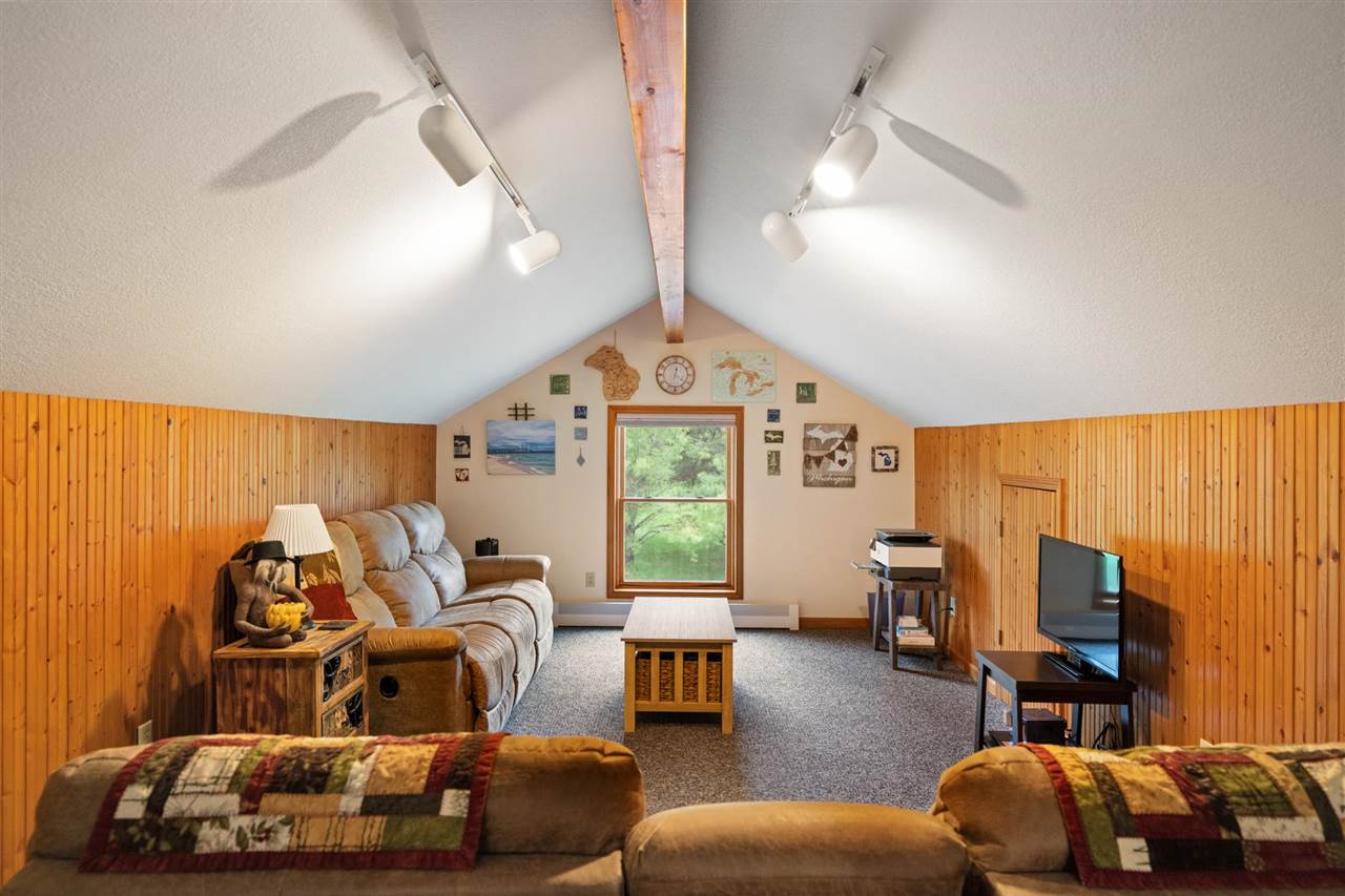 6735 Hillside Drive Harbor Springs MI 49740