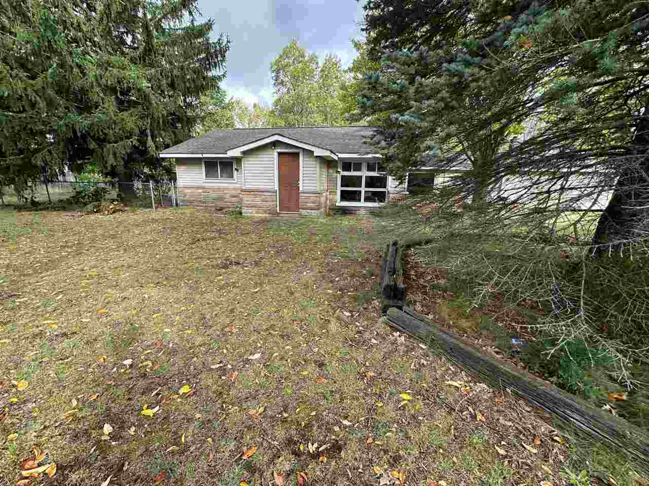 606 George Street Kalkaska MI 49646