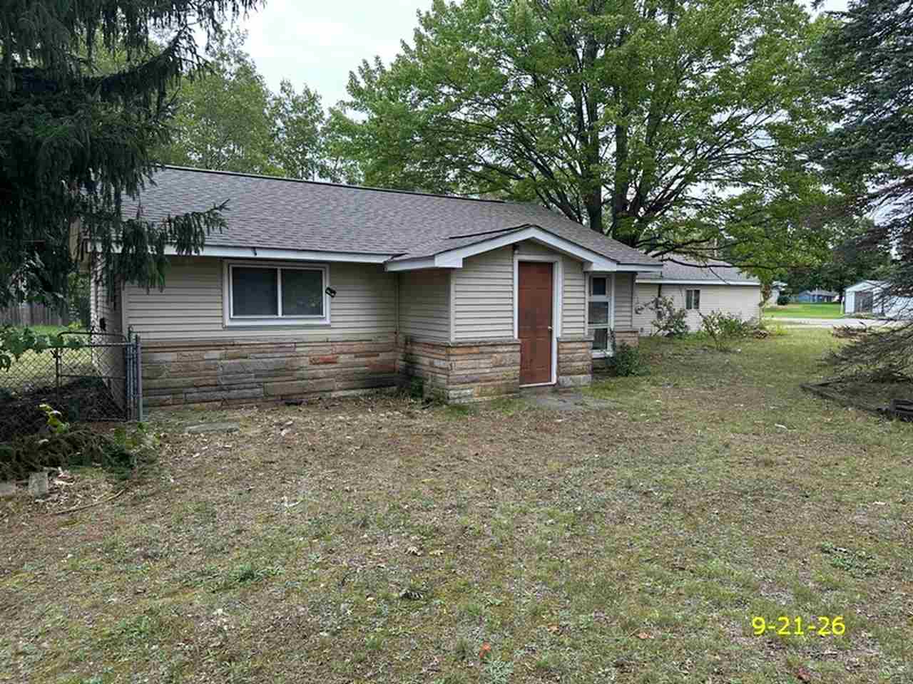 606 George Street Kalkaska MI 49646