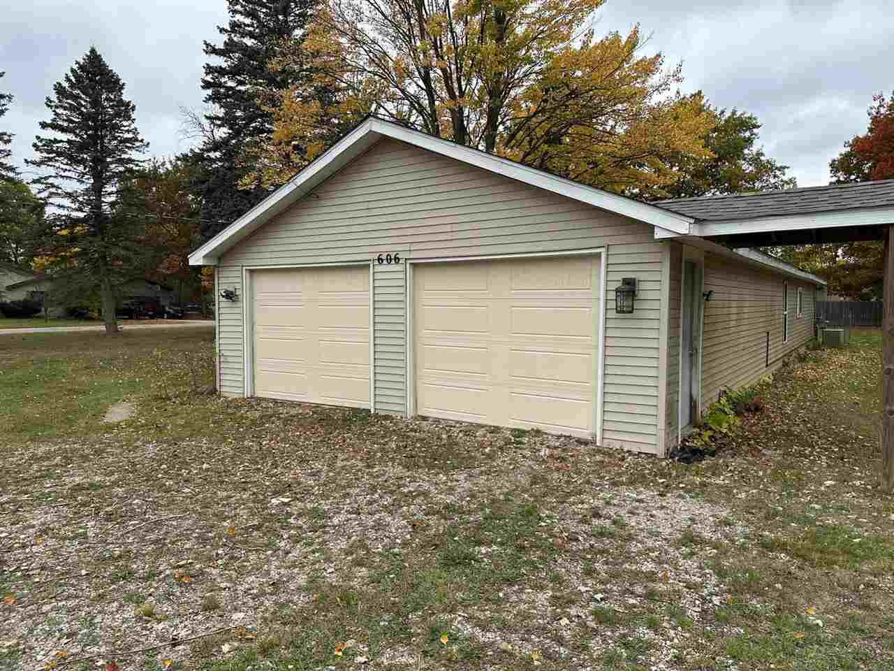 606 George Street Kalkaska MI 49646