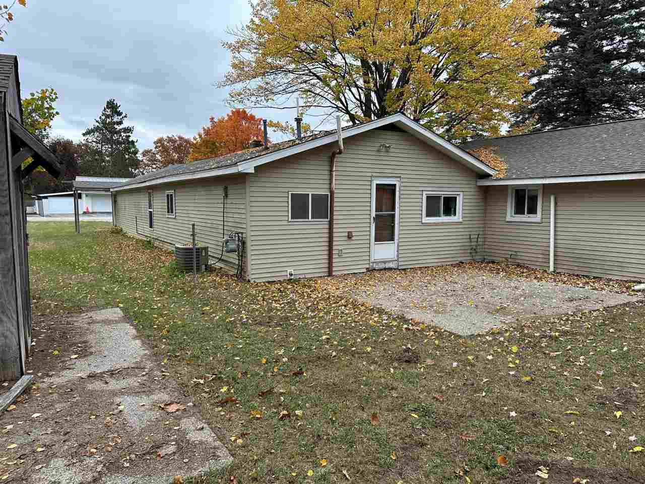 606 George Street Kalkaska MI 49646