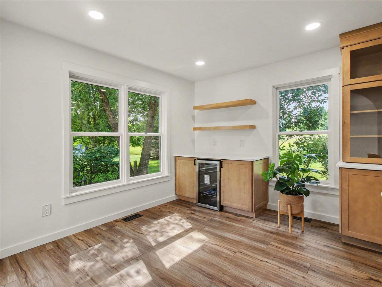 6807 Hillside Drive Harbor Springs MI 49740