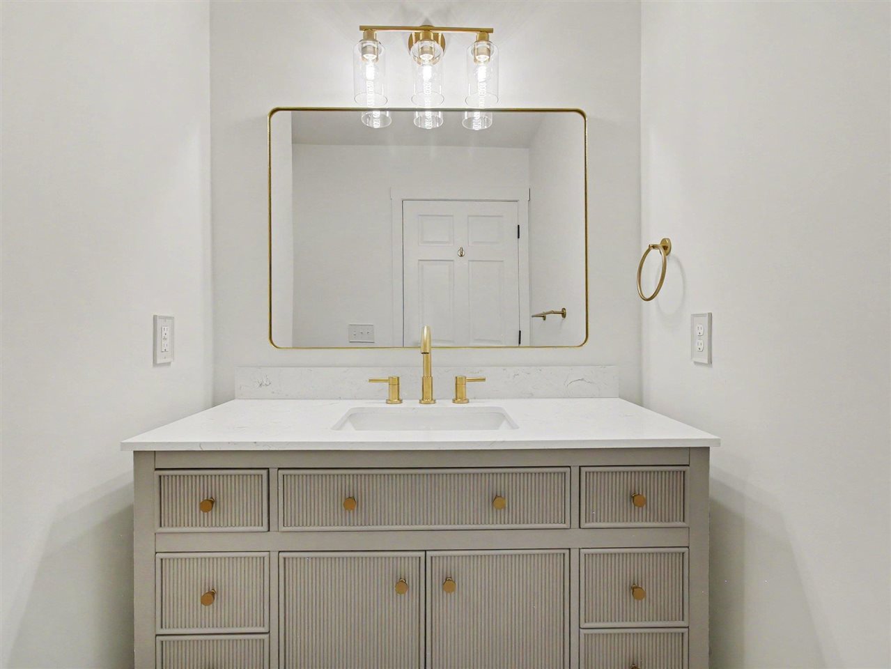 6807 Hillside Drive Harbor Springs MI 49740