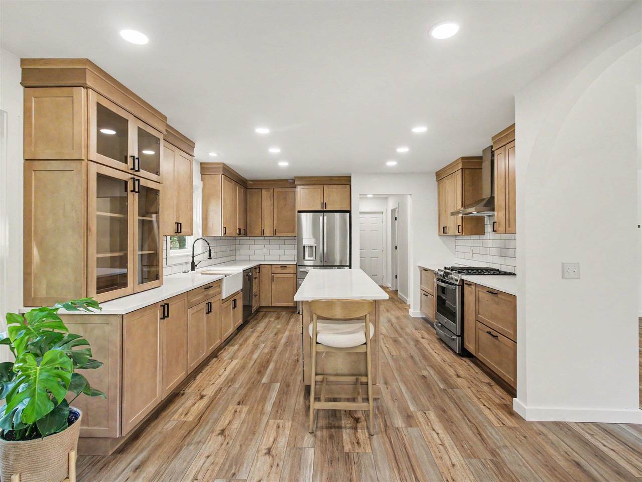 6807 Hillside Drive Harbor Springs MI 49740