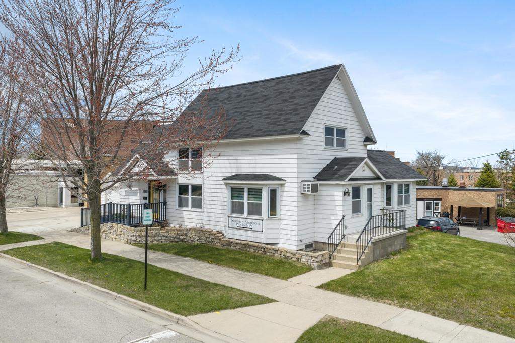 602 Jackson Street Petoskey MI 49770