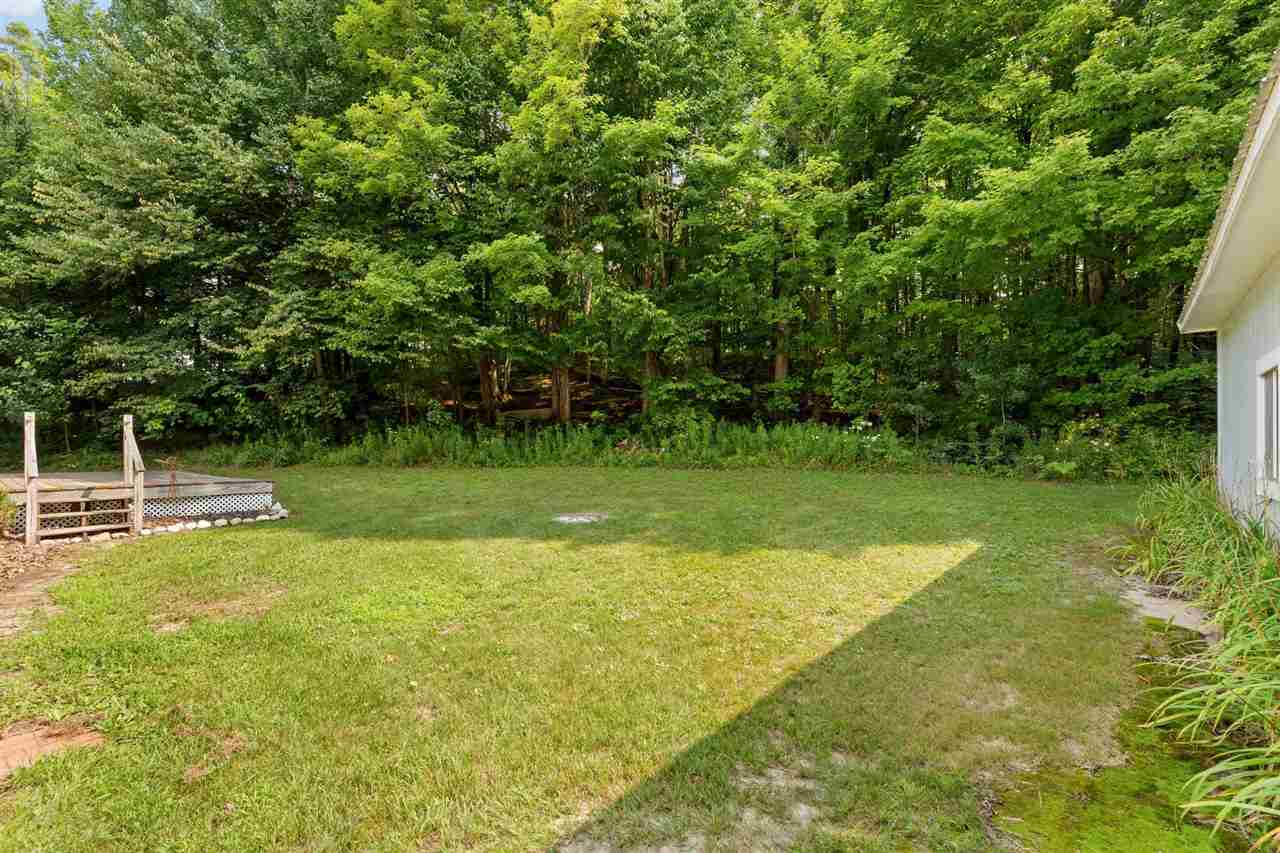 5346 Dingman School Road East Jordan MI 49727