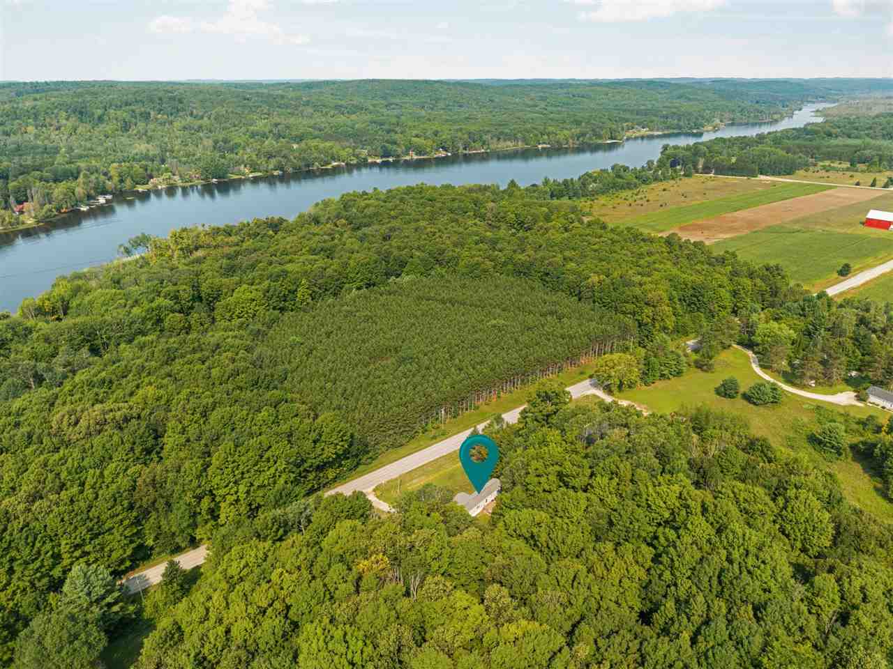 5346 Dingman School Road East Jordan MI 49727