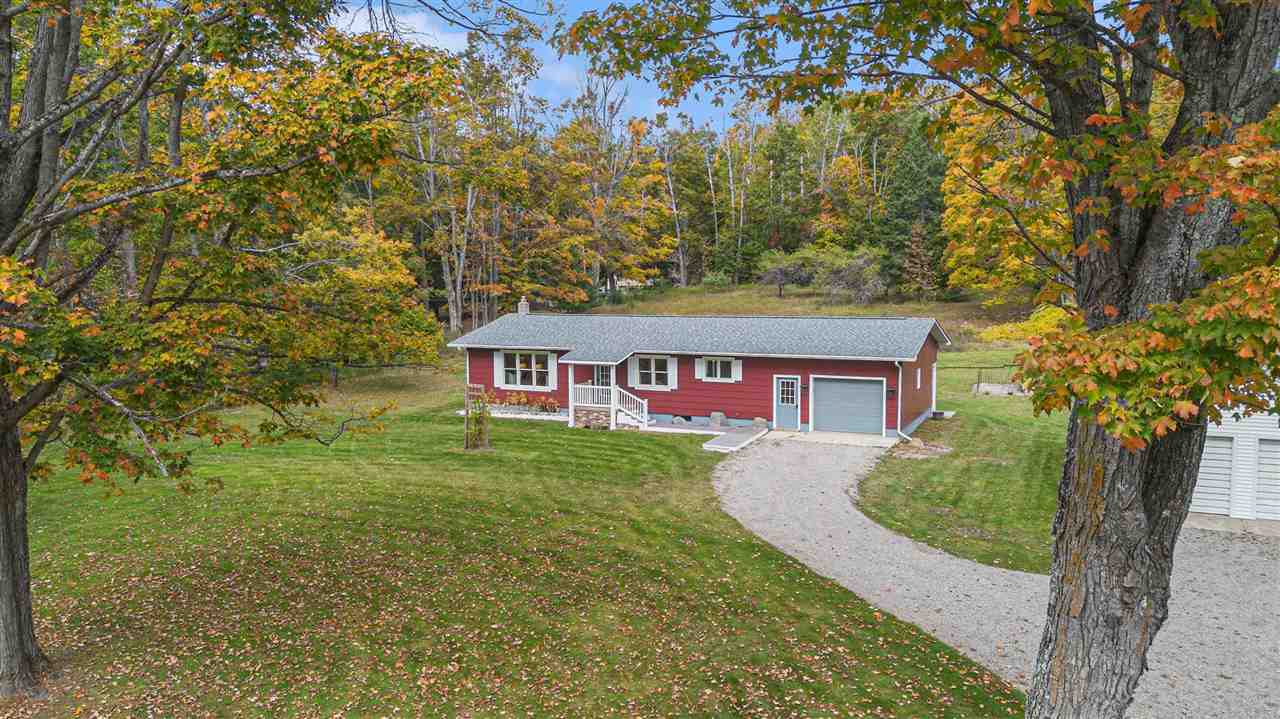 7433 Harbor-petoskey Road Harbor Springs MI 49740