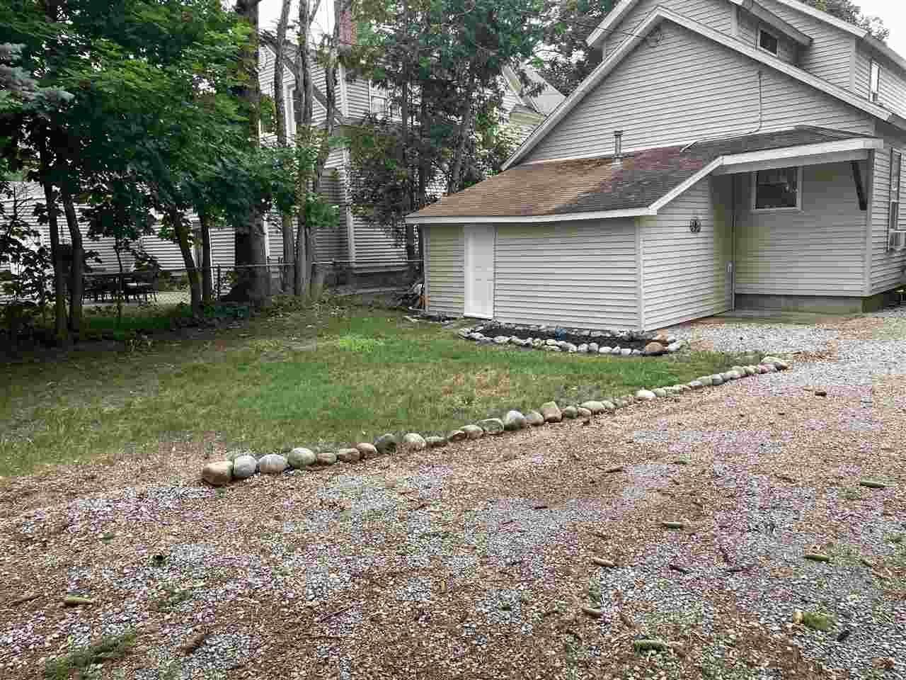 208 S Bailey Street Cheboygan MI 49721