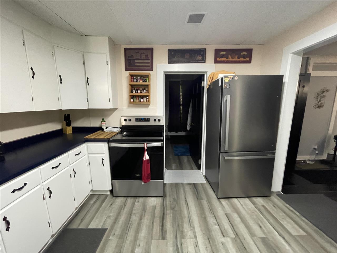 208 S Bailey Street Cheboygan MI 49721