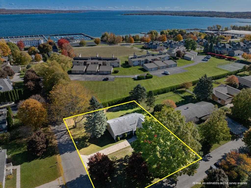 1002 Street Johns Drive Charlevoix MI 49720