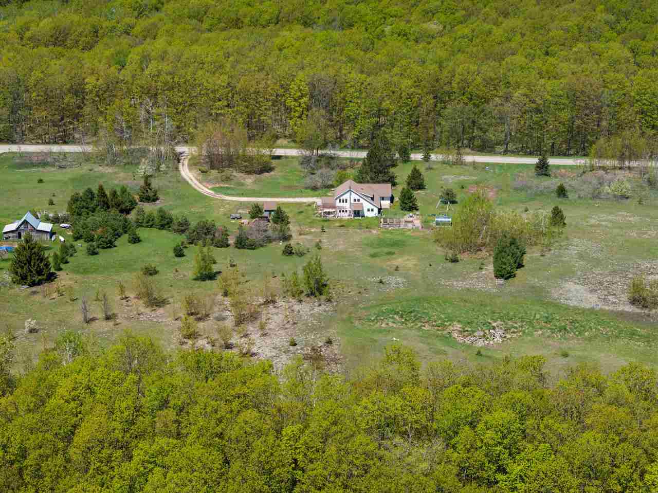 1370 Garber Road Levering MI 49755