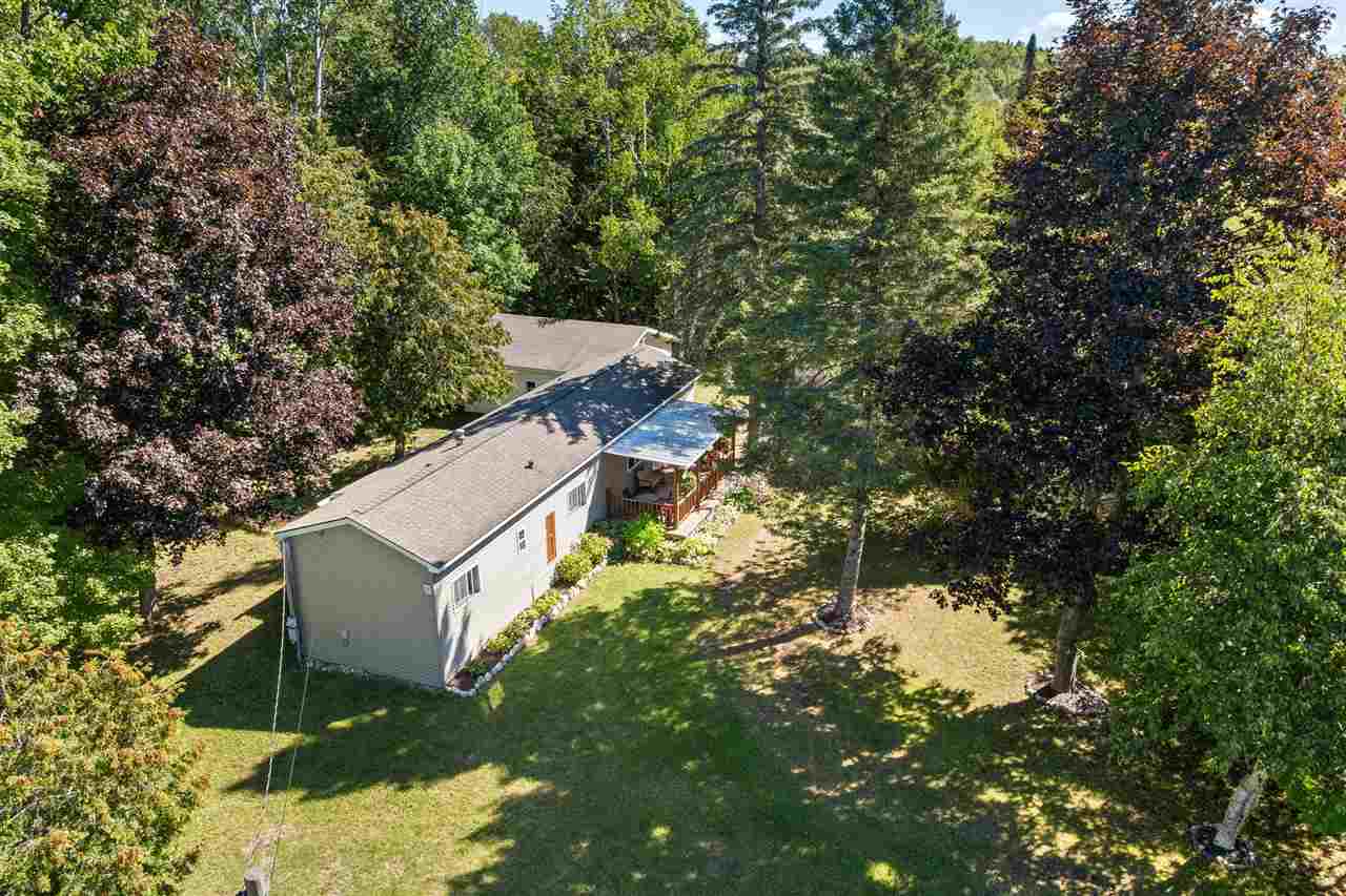 10262 Burgess Road Charlevoix MI 49720-9015