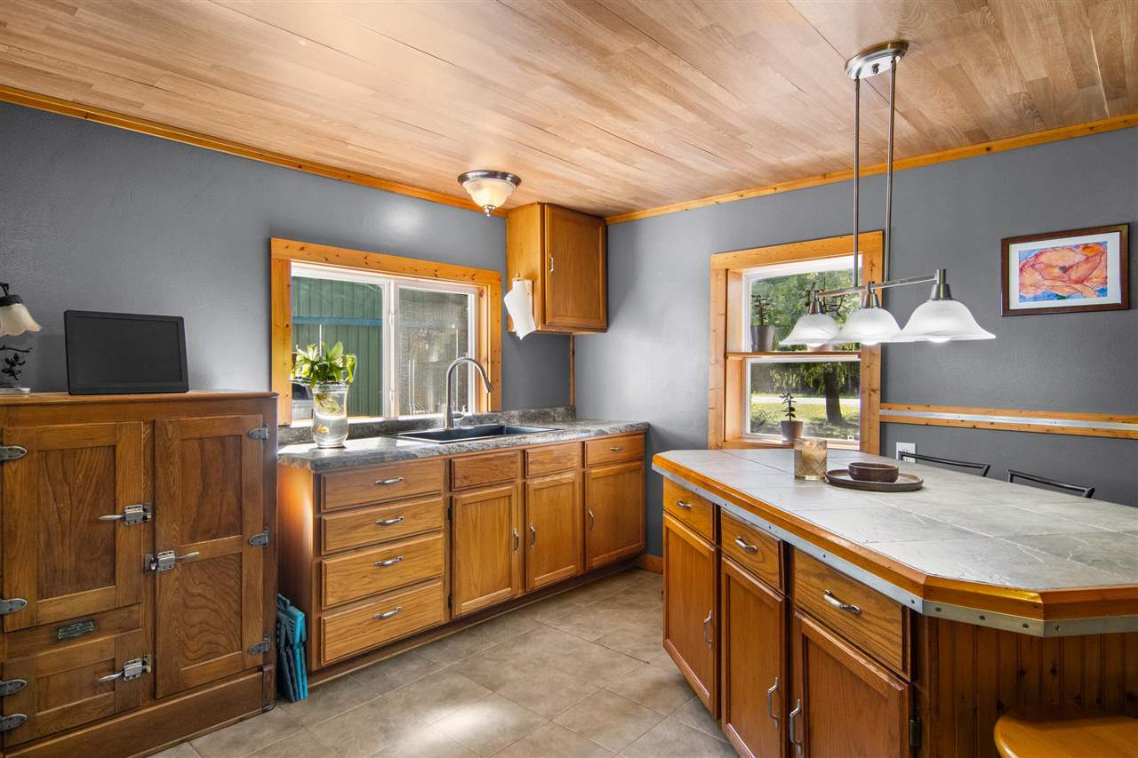 10262 Burgess Road Charlevoix MI 49720-9015