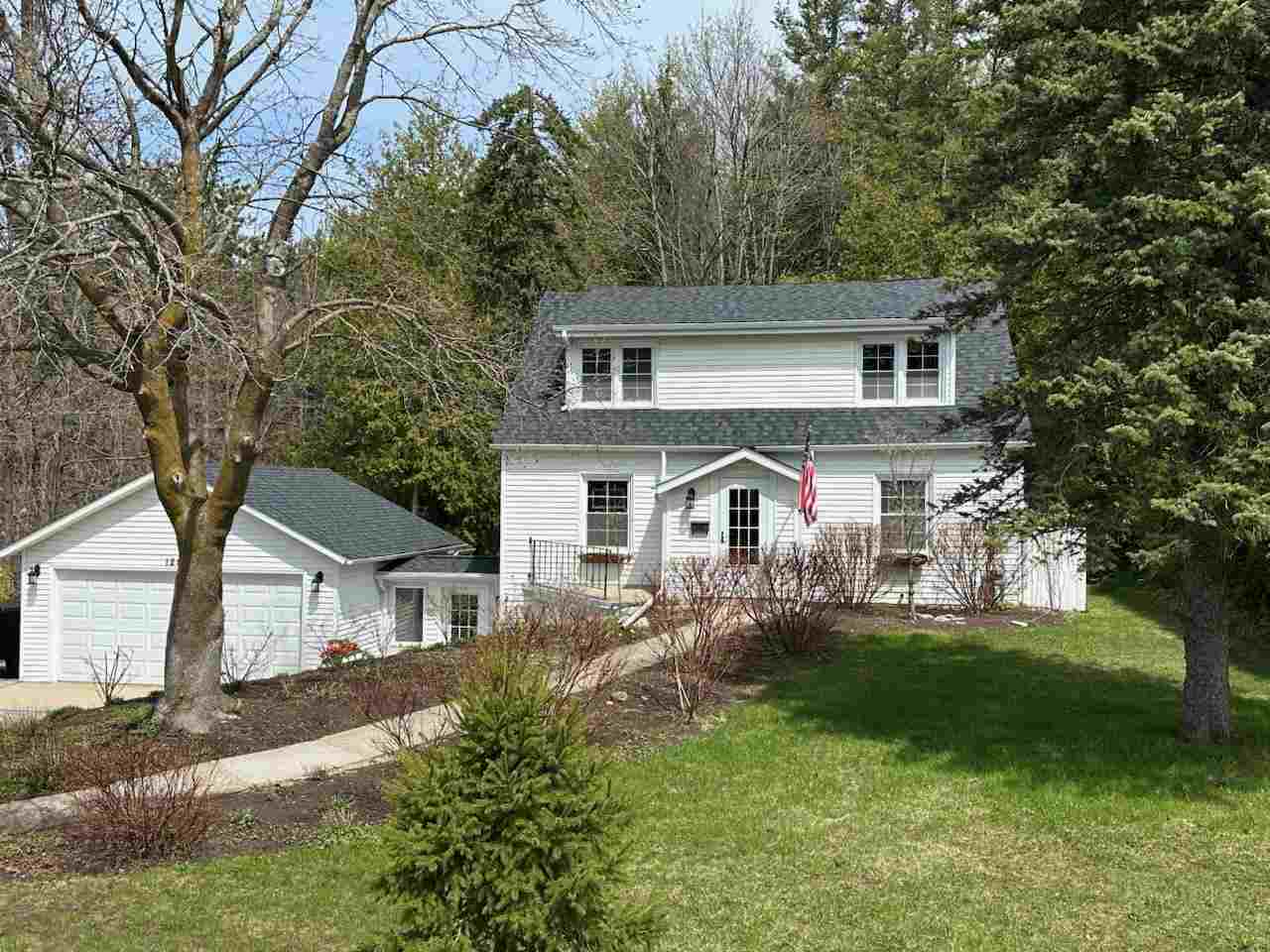 1209 E Mitchell Street Petoskey MI 49770