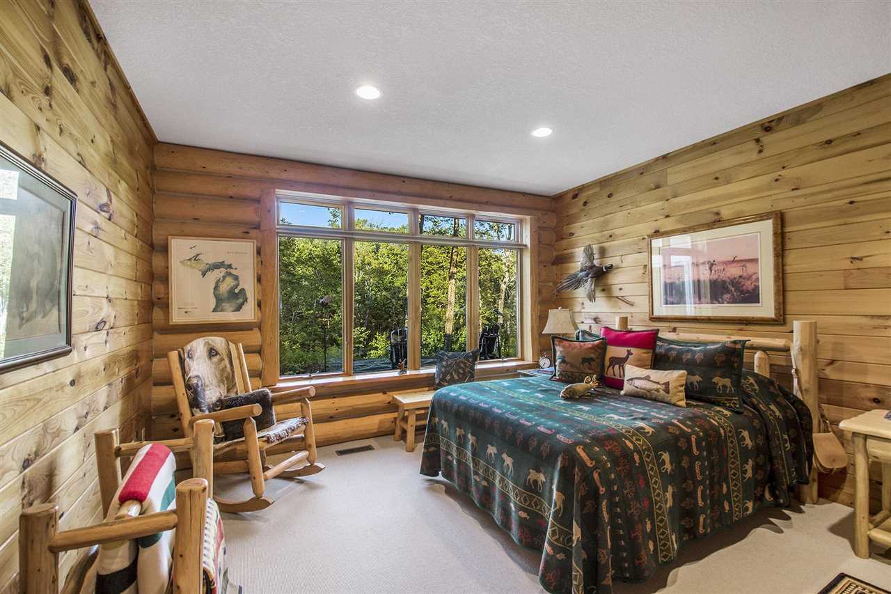 4610 Stoney Hill Court Harbor Springs MI 49740