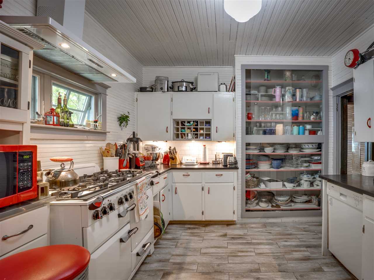 5087 Forest Beach Drive Harbor Springs MI 49740