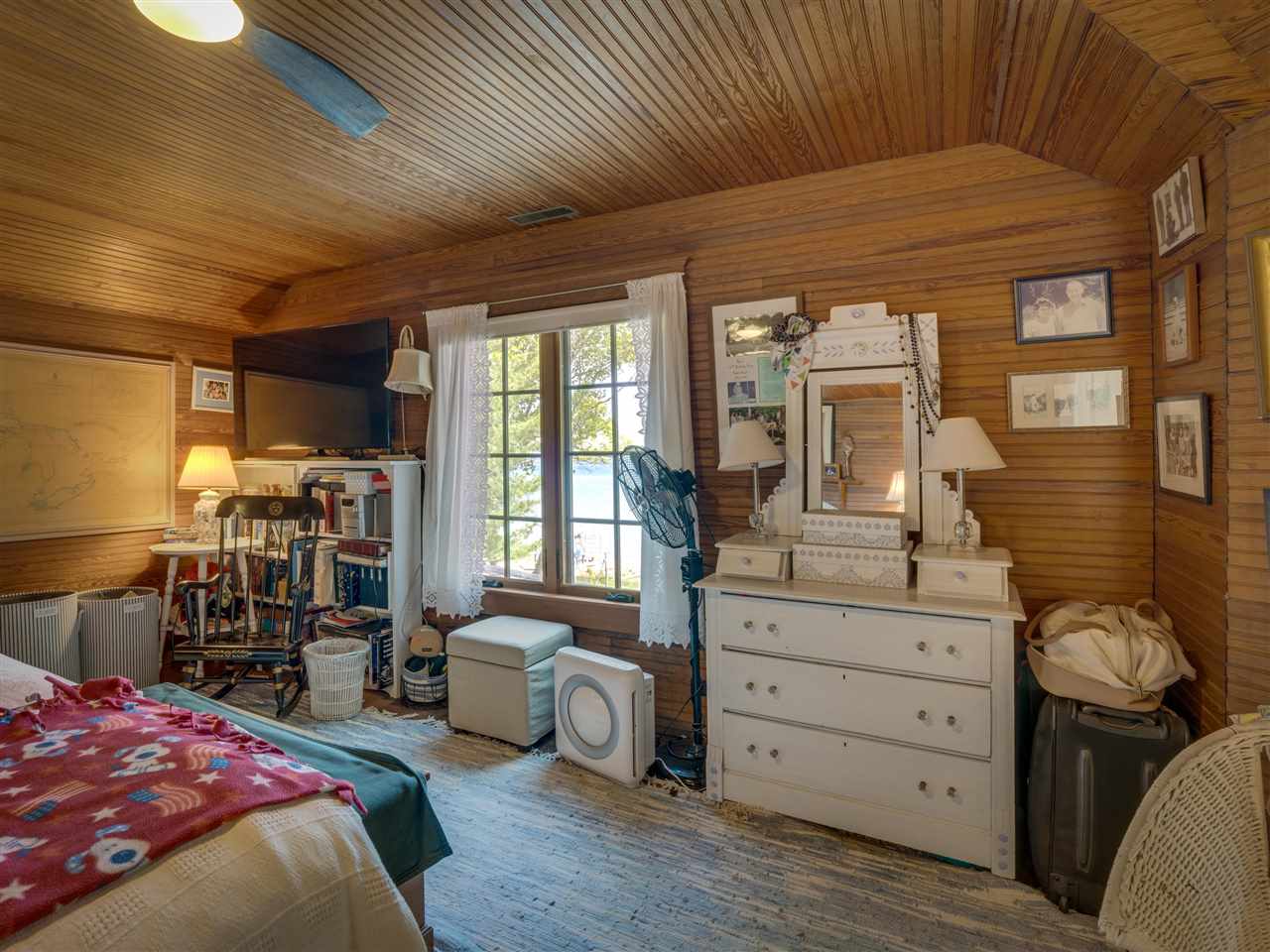 5087 Forest Beach Drive Harbor Springs MI 49740