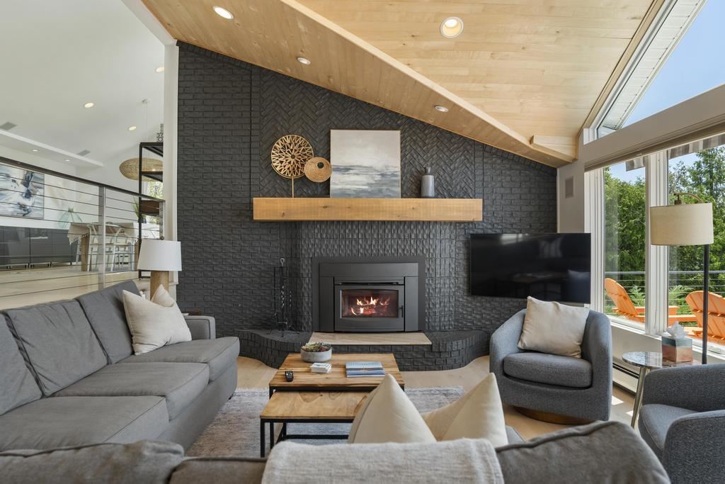 3734 Oden Road Alanson MI 49706