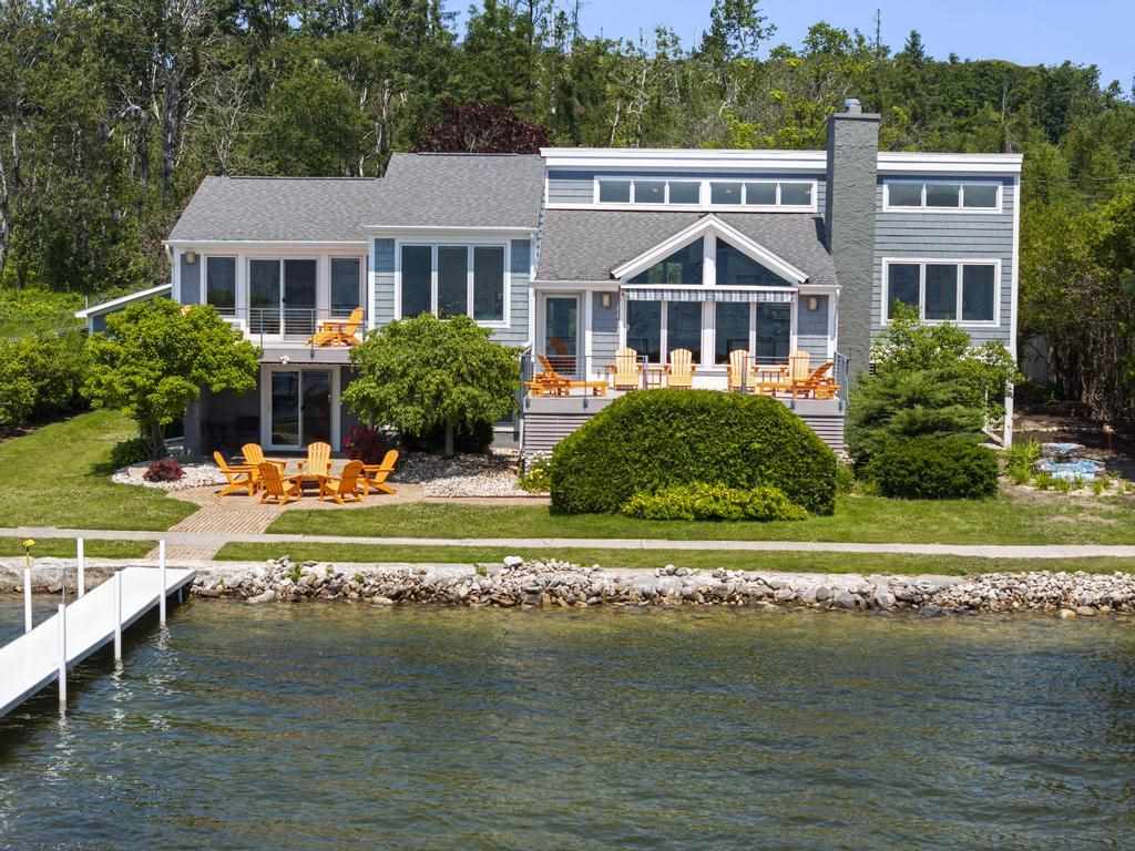 3734 Oden Road Alanson MI 49706