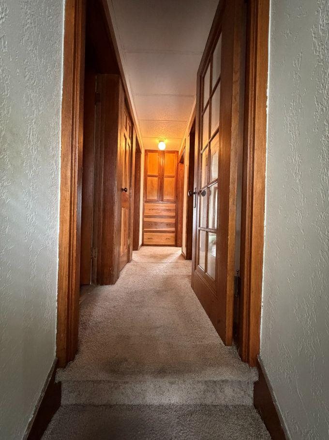 208 Smith Avenue Lansing MI 48910