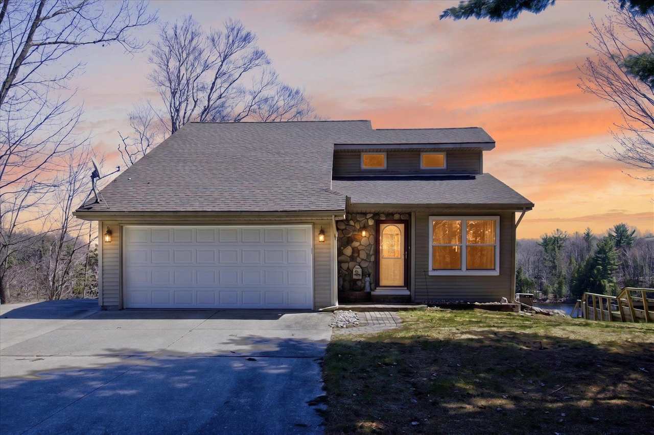 6258 SW Ginafred Shores Drive Fife Lake MI 49633