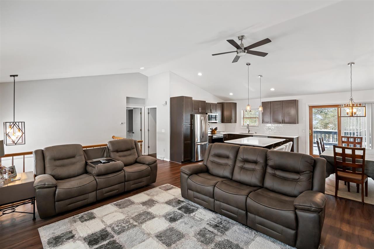 290 Lincoln Place Petoskey MI 49770