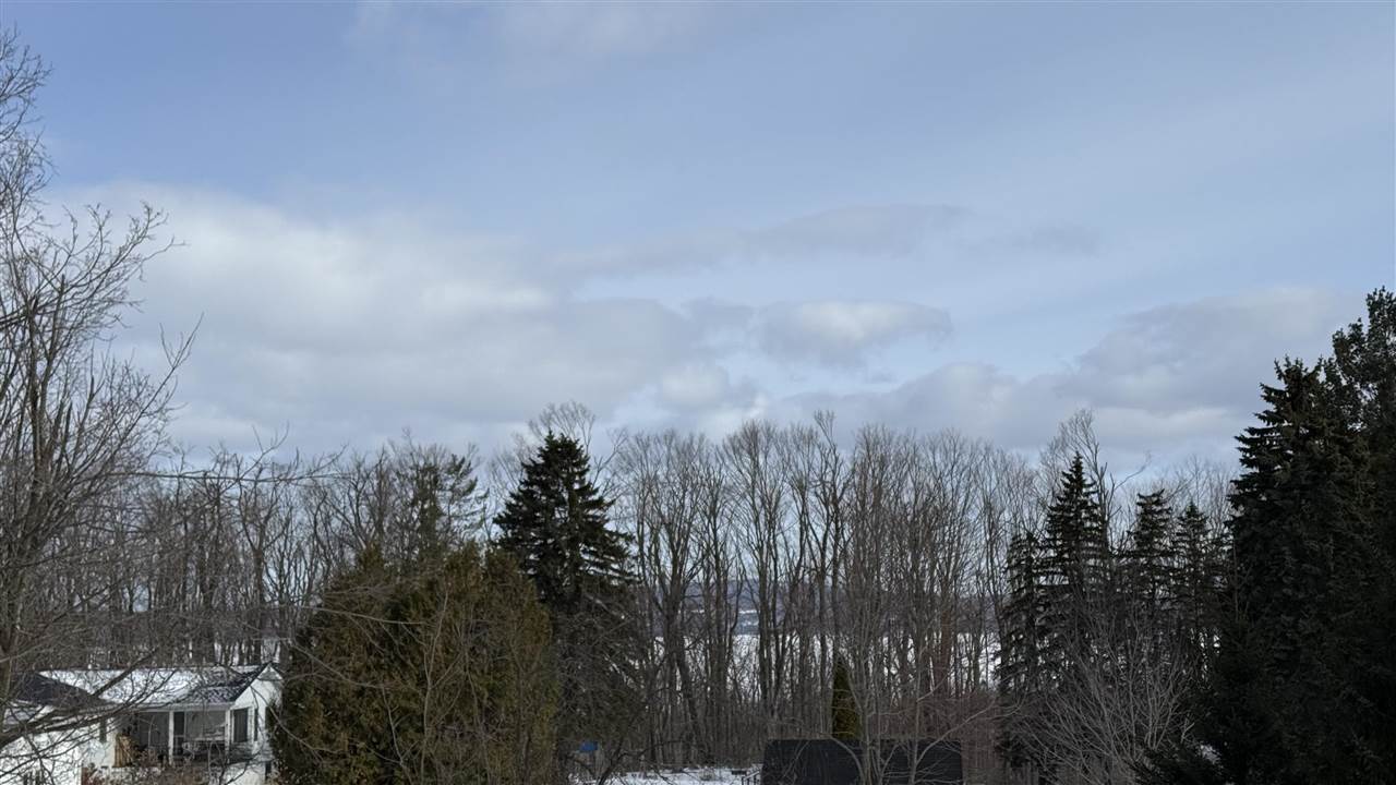 290 Lincoln Place Petoskey MI 49770