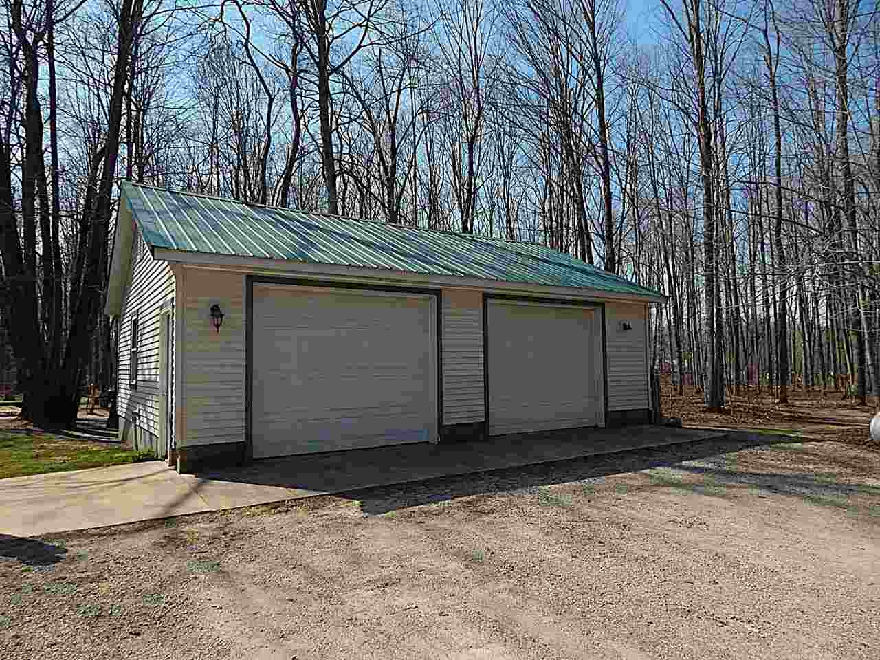 6098 Pickerbush Alanson MI 49706