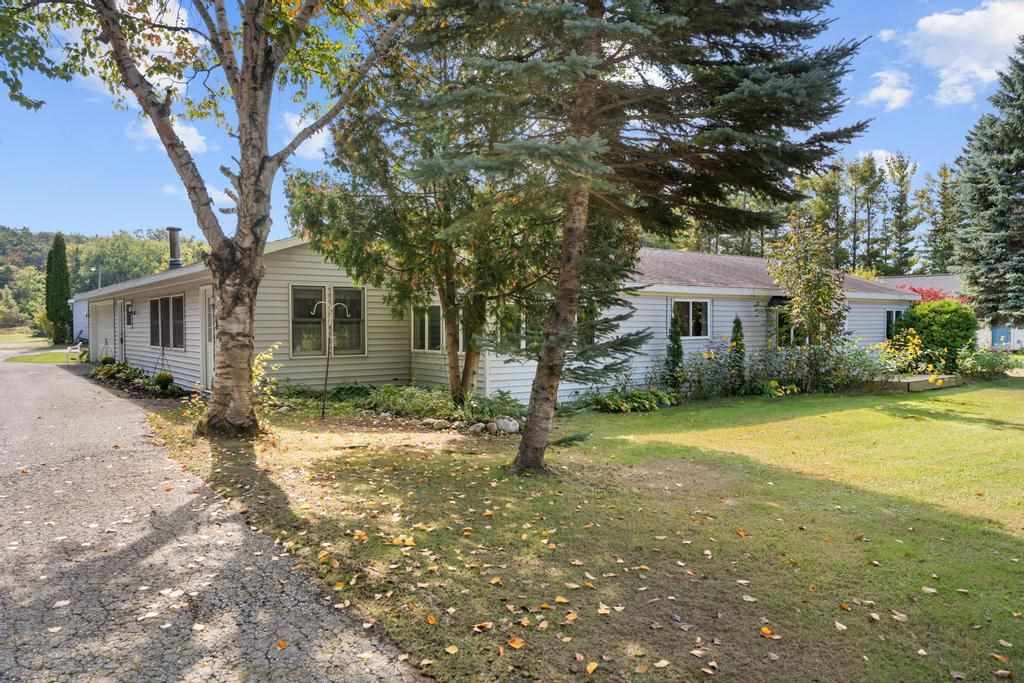 3640 Pickerel Lake Road Petoskey MI 49770