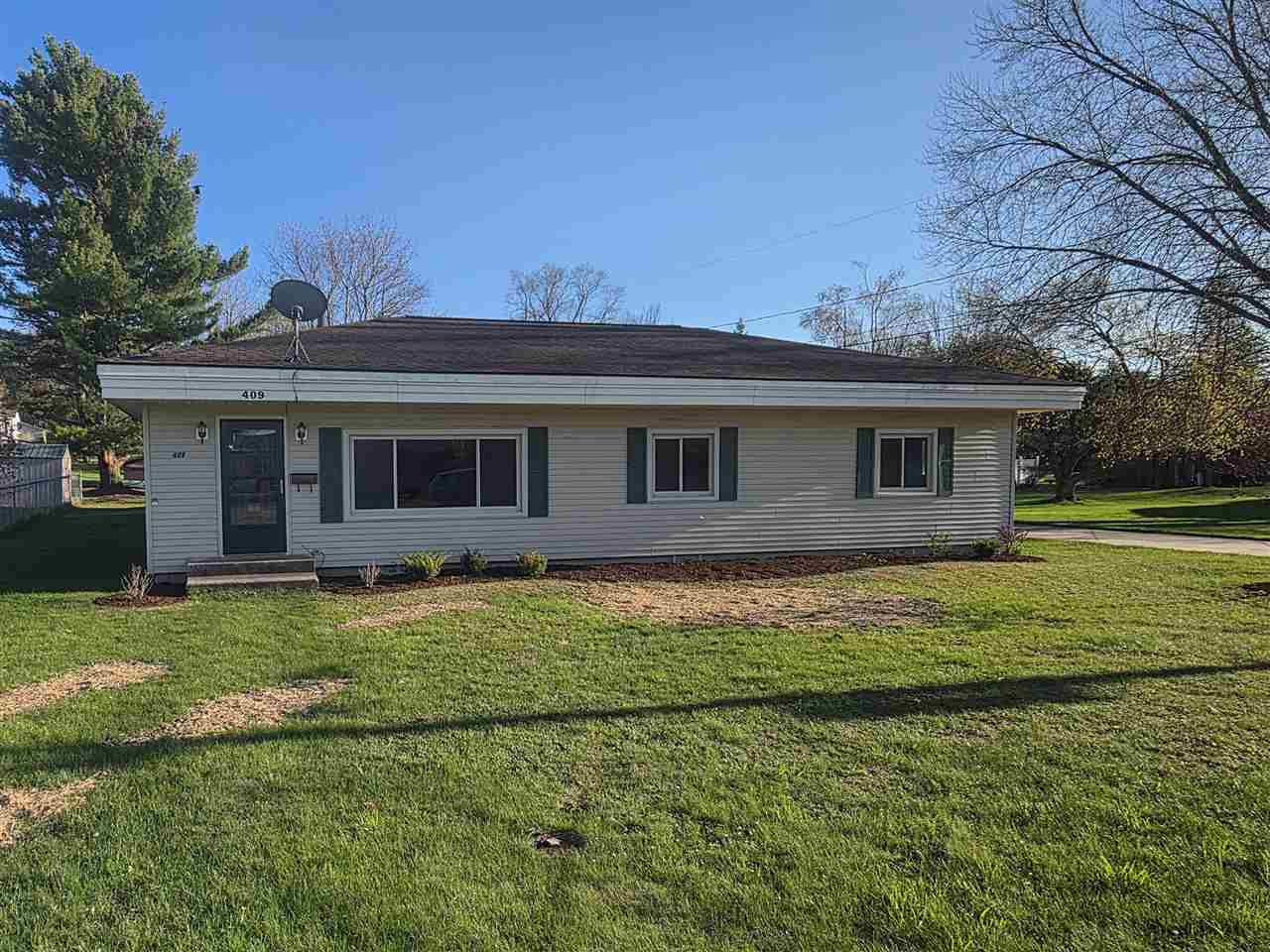 409 Trent Street Boyne City MI 49712