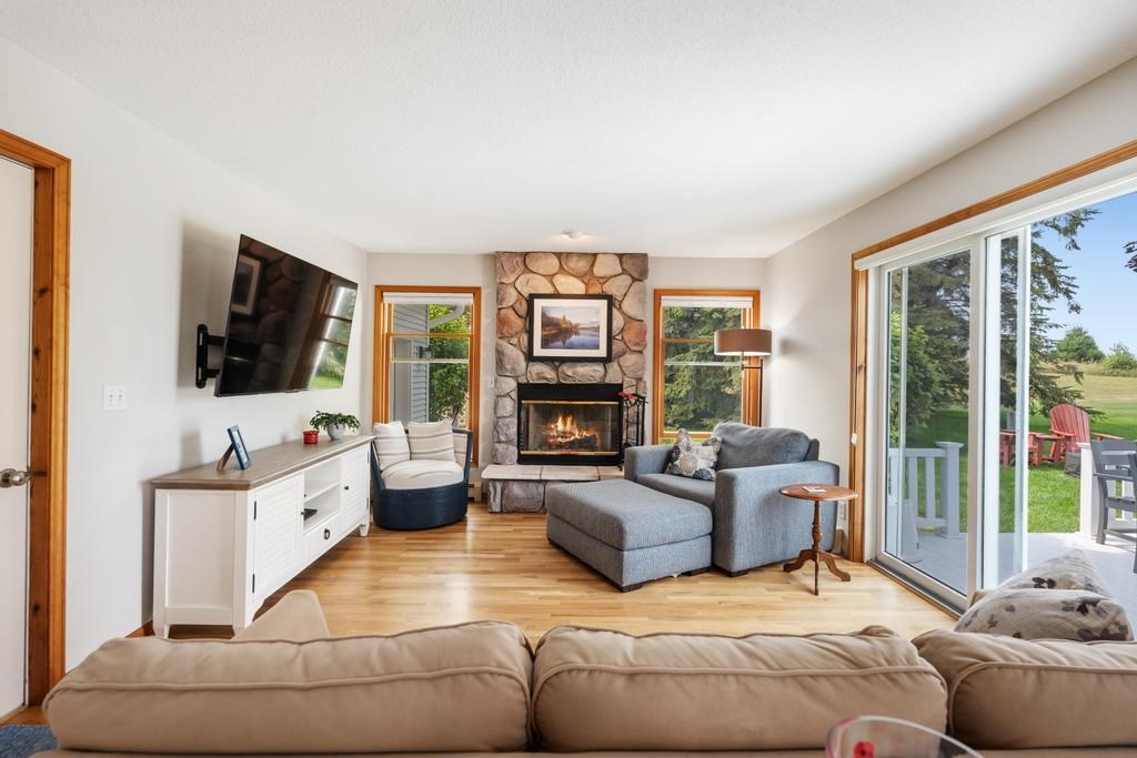 860 Evergreen Court Petoskey MI 49770