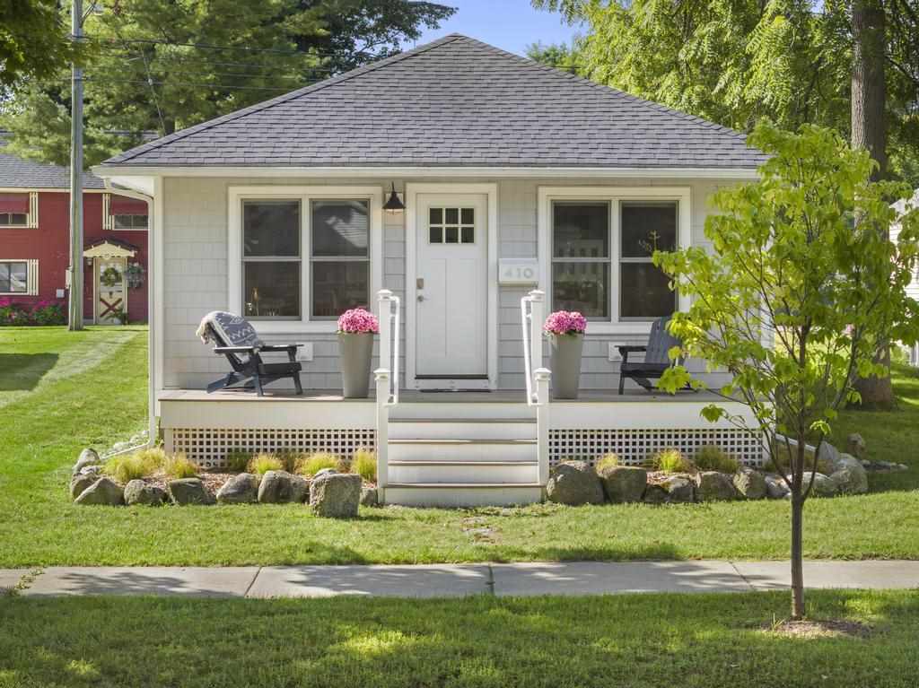 410 Antrim Street Charlevoix MI 49720